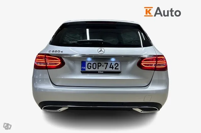 Mercedes-Benz C 220 220 d T A Luxury *Distronic+ / Digimitta Image 3