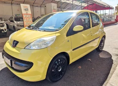 PEUGEOT 107