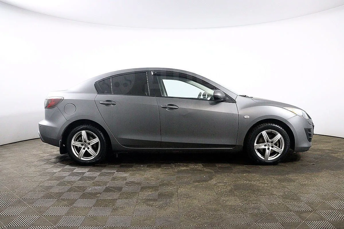 Mazda Mazda3 Image 4