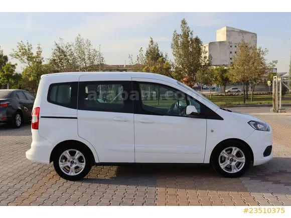 Ford Tourneo Courier 1.5 TDCi Delux Image 6